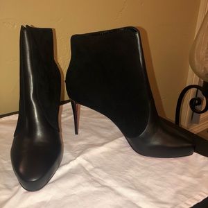 Christian Louboutin Gaetanina Black ankle Booties.